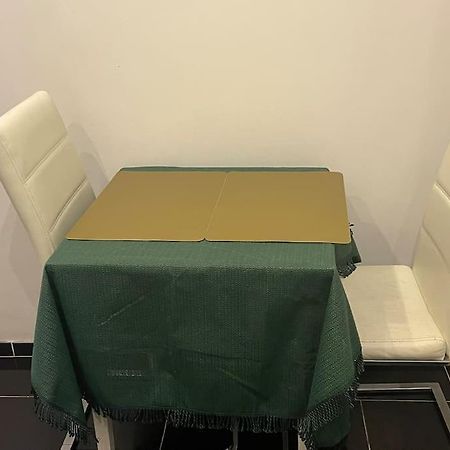 Modernes Appartement In Guter Lage In エッセン エクステリア 写真