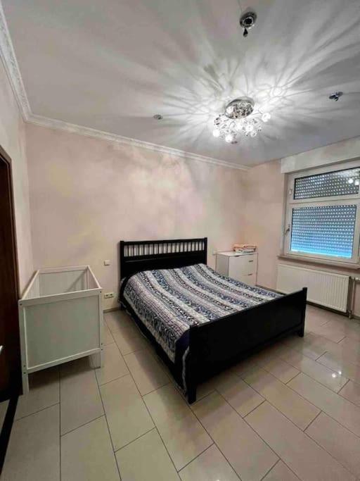 Modernes Appartement In Guter Lage In エッセン エクステリア 写真