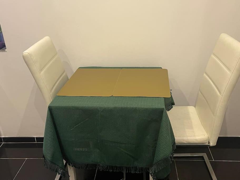 Modernes Appartement In Guter Lage In エッセン エクステリア 写真